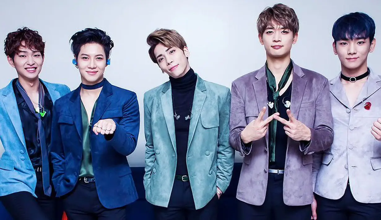Daripada berlarut-larut dalam kesedihan, empat personel SHINee memutuskan untuk tetap berkarya. (Foto: Allkpop.com)