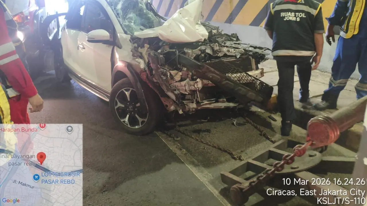 Kecelakaan Beruntun 7 Kendaraan di Tol JORR