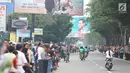 Suasana jelang kirab atau arak-arakan acara resepsi Kahiyang Ayu Siregar-Bobby Nasution di Kota Medan, Sumatera Utara Minggu (26/11). (Liputan6.com/Johan Tallo)