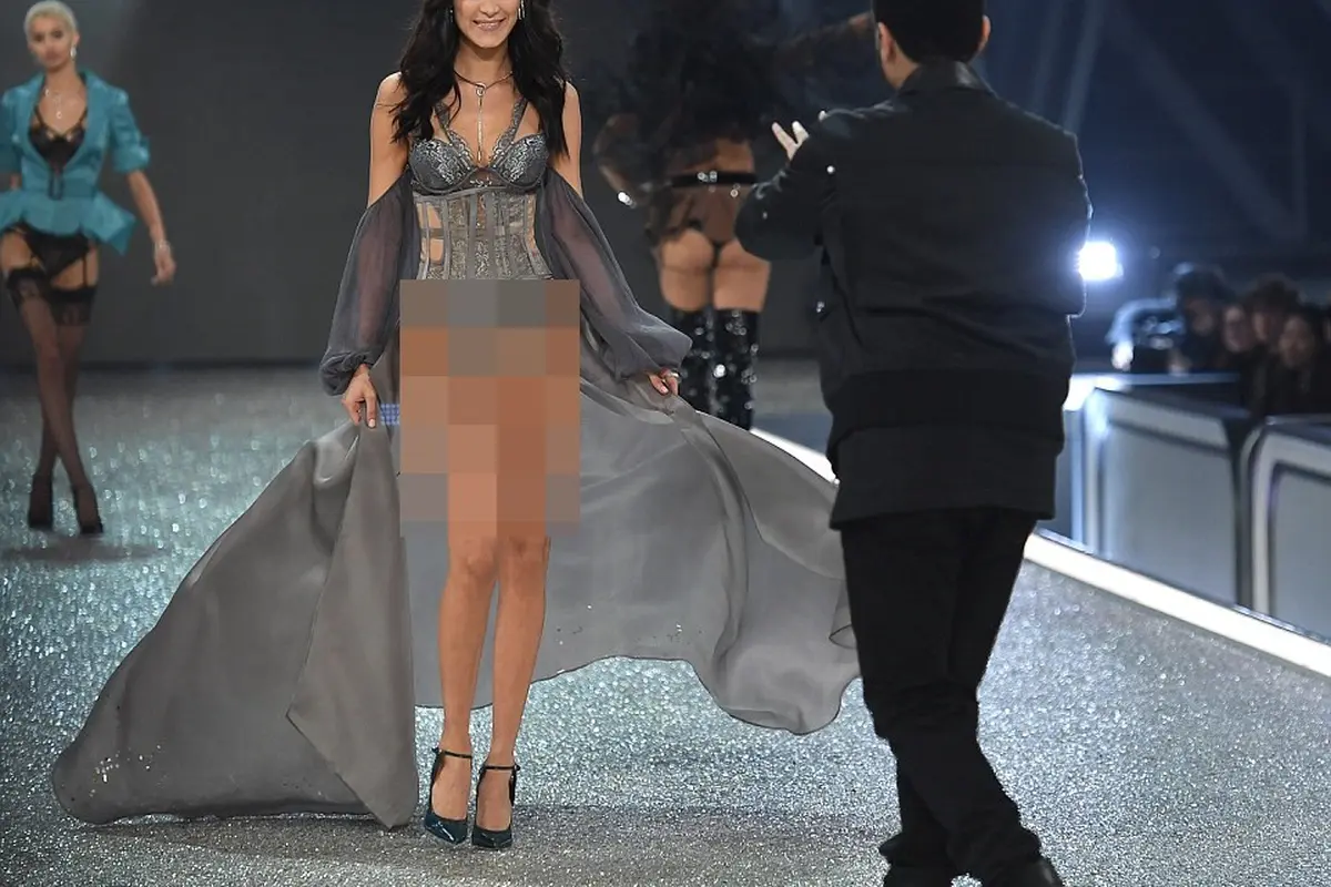 Pertemuan Bella Hadid dan The Weeknd di panggung Victoria Secret 2016 usai putus. (via. Dailymail) 