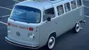 VW Combi disulap menjadi campervan dengan atap yang bisa pop-up ke atas. (Source: Facebook/@Campervan Fan)