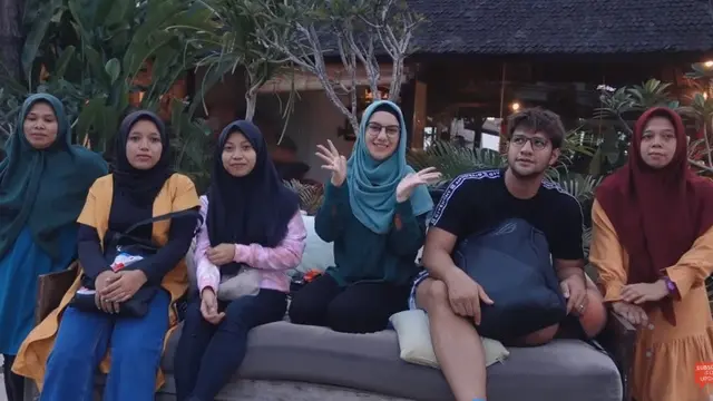 7 Momen Irish Bella dan Ammar Zoni di Taman Bermain Bersama ART