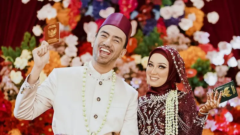 2 Tahun Menduda, Ini 6 Potret Pernikahan Reza Zakarya D’Academy dan Amira Karaman