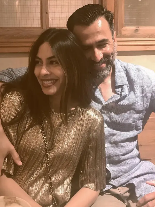 [Fimela] Jeremy Thomas dan Valerie Thomas