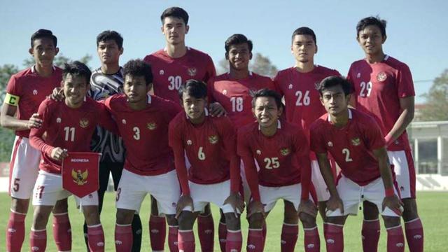 Luis Milla Prediksi Timnas Indonesia U-19 Mampu Bersaing di Piala Dunia U-20  2021 - Indonesia Bola.com