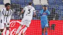 Penyerang Napoli, Lorenzo Insigne, tampak kecewa usai gagal mencetak gol ke gawang Juventus pada laga final Piala Super Italia di Stadion Mapei, Rabu (20/1/2021). Juventus menang dengan skor 2-0. (AP/Antonio Calanni)