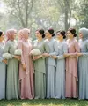 Model Baju Bridesmaid ala Malaysia (Ilustrasi AI)