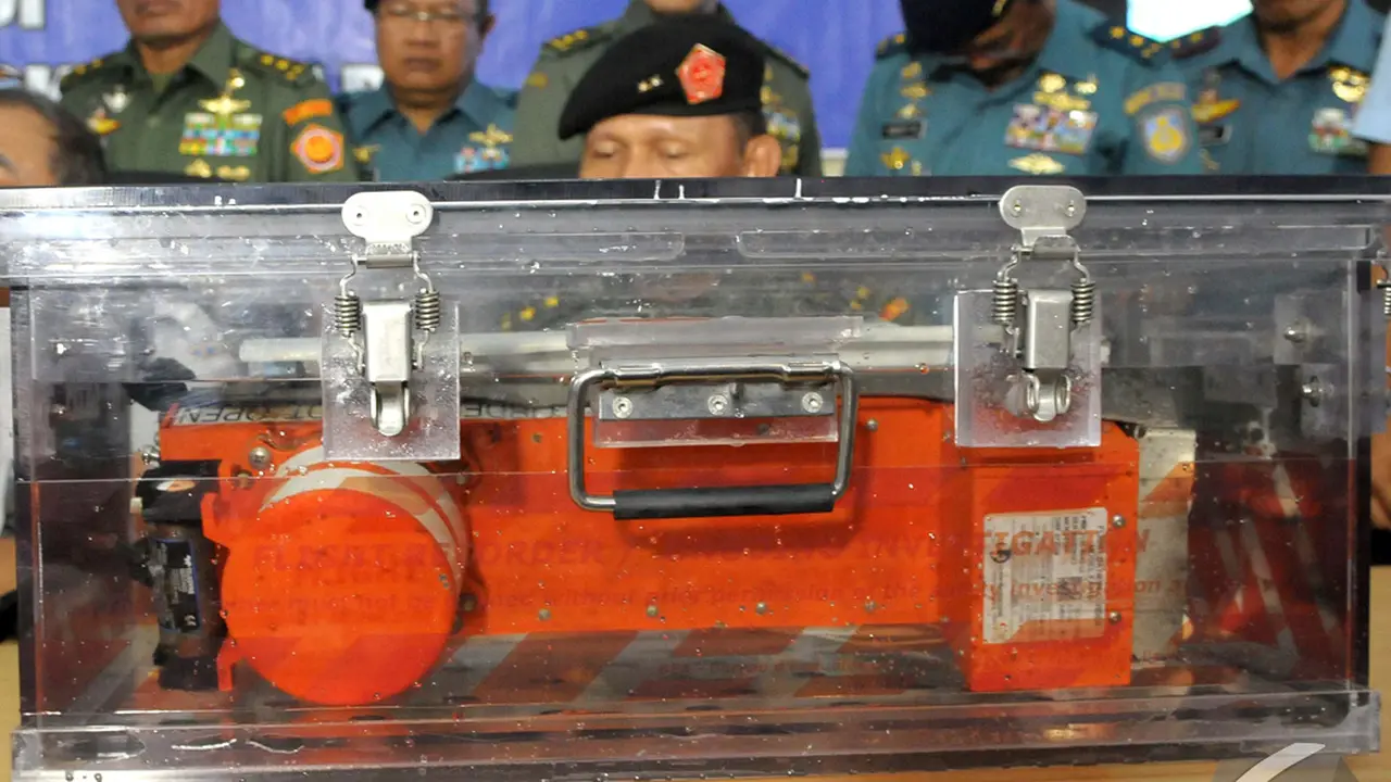 Penampakan Black Box AirAsia QZ8501