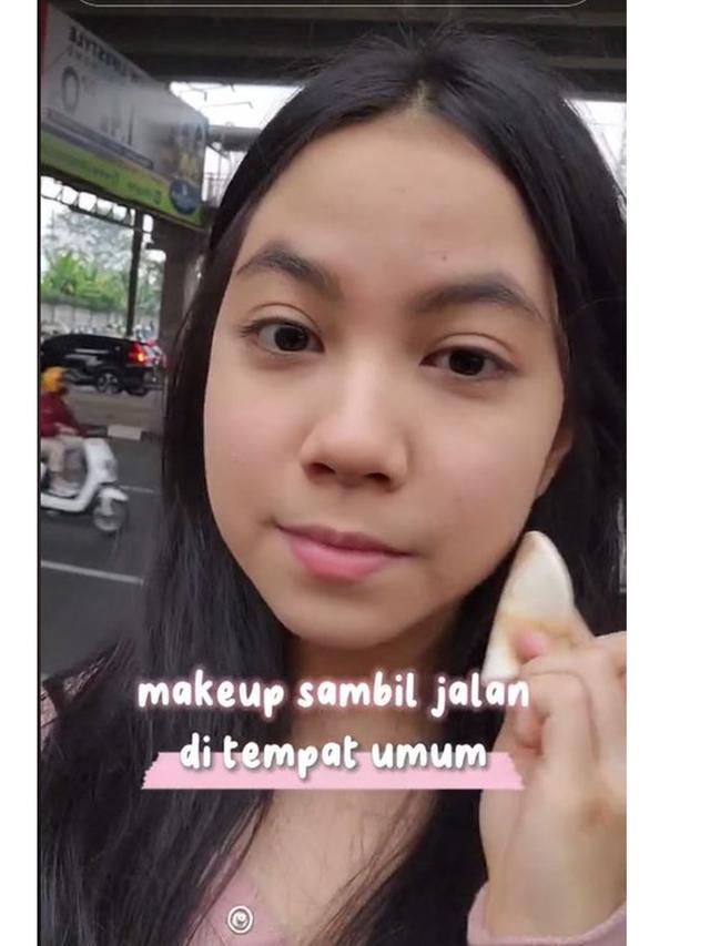 6 Potret Terbaru Pemeran Debbie 'Dunia Terbalik' yang Sudah ABG, Bikin Pangling