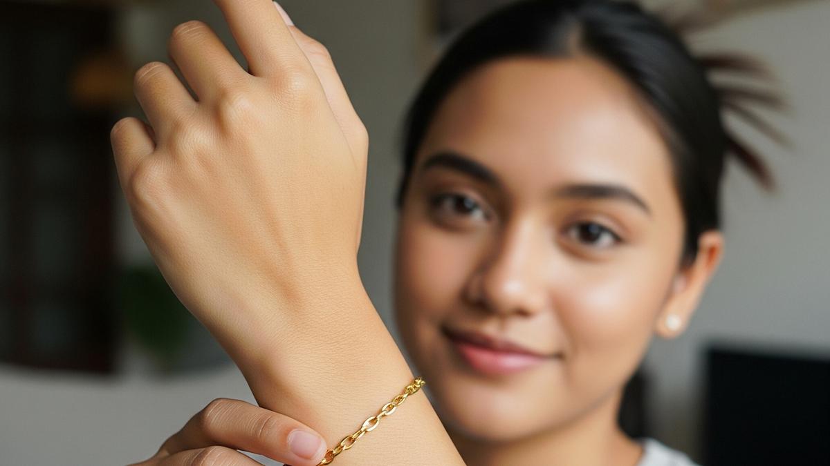 12 Model Gelang Emas 22 Karat untuk Wanita Muda yang Stylish dan Elegan