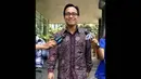 Julian Aldrin Pasha usai menjenguk membesuk eks Menpora, Andi Mallarangeng, Jakarta, Senin (29/12/2014). (Liputan6.com/Miftahul Hayat)