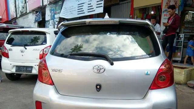Lamaran Ditolak Pengunjung Mall di Cirebon Lompat Dari Lantai Dua