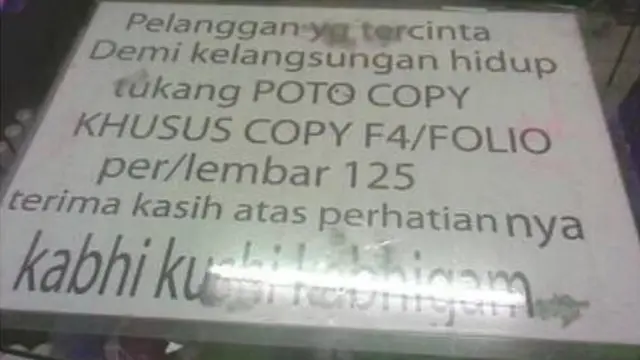 7 Potret Tulisan Nyeleneh di Tukang Fotocopy Ini Bikin Senyum Tipis