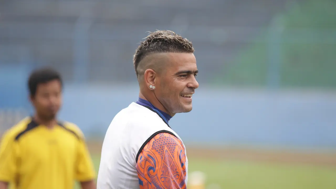 Cristian Gonzales