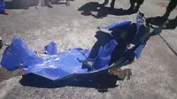 Serpihan pesawat Polri yang jatuh di Kepri (Liputan6.com/ Ajang Nurdin)