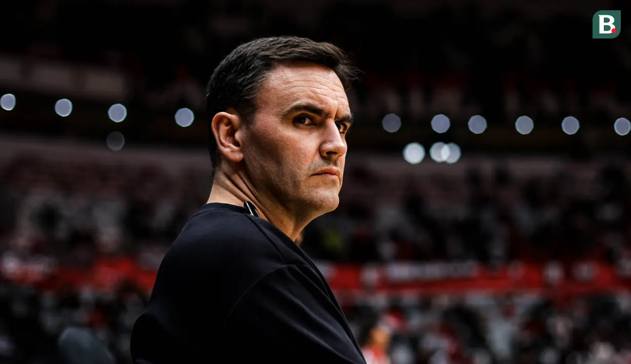 <p>Pelatih Timnas Futsal Indonesia, Hector Souto saat laga uji coba melawan Australia di Indonesia Arena, Senayan, Jakarta, Sabtu (01/11/2025). (Bola.com/Bagaskara Lazuardi)</p>