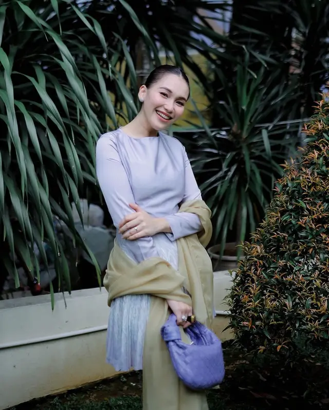 Kurban 5 sapi, Ayu Ting Ting ungkap perbedaan Idul Adha tahun ini: Kesehatan orang tua jadi perhatian