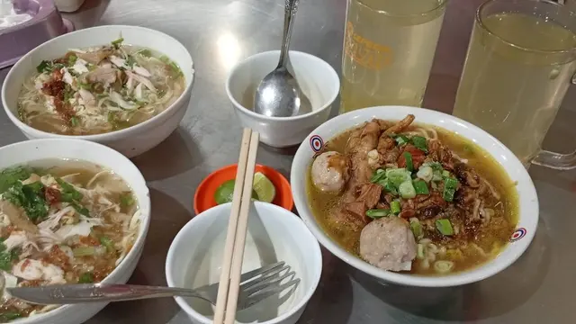 Rekomendasi Bakso Dekat Candi Prambanan