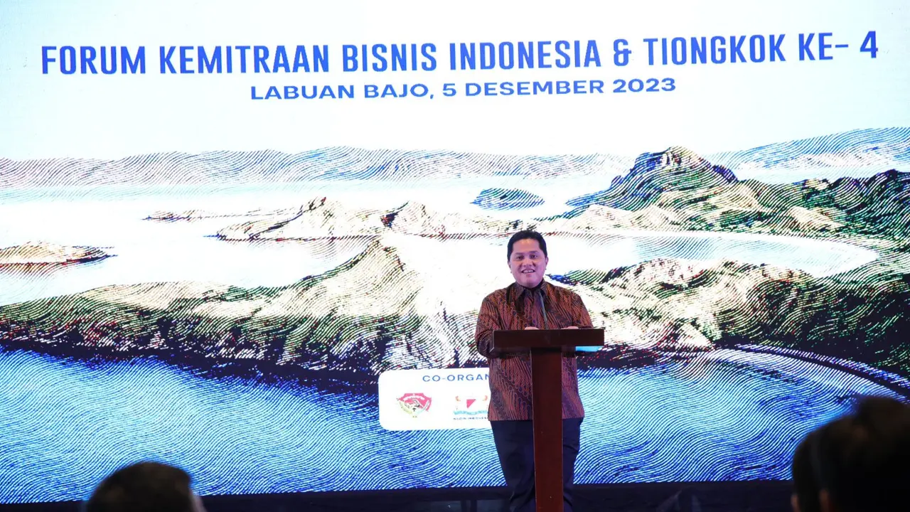 Menteri Koordinator Bidang Kemaritiman dan Investasi (Menko Marves) Ad Interim Erick Thohir