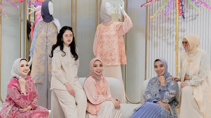 Kolaborasi Kami. x Sarah Sofyan Rilis Koleksi dengan Motif Batik Jakarta yang Modern
