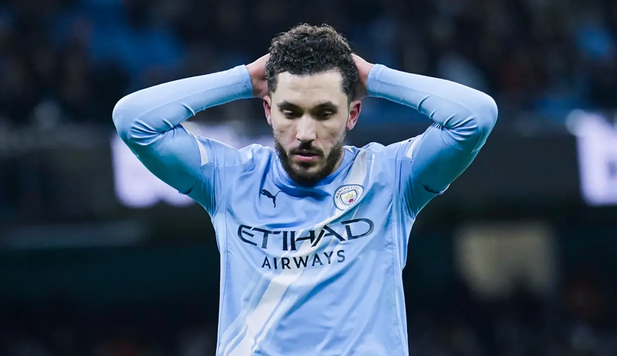 Tiga kali hasil seri dalam tiga pertandingan terakhir membuat Man City tertinggal lima poin dari Arsenal yang masih memiliki satu laga tersisa melawan Liverpool. (AP Photo/Dave Thompson)