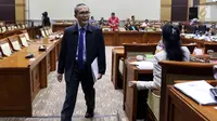 Calon Pimpinan (Capim) Komisi Pemberantasan Korupsi (KPK) yang juga merupakan Wakil Ketua KPK, Alexander Marwata hadir dalam uji kepatutan dan kelayakan (Fit and Proper test) Capim KPK di Komisi III DPR, Gedung Parlemen, Senayan Jakarta, Kamis (12/9/2019). (Liputan6.com/Johan Tallo)