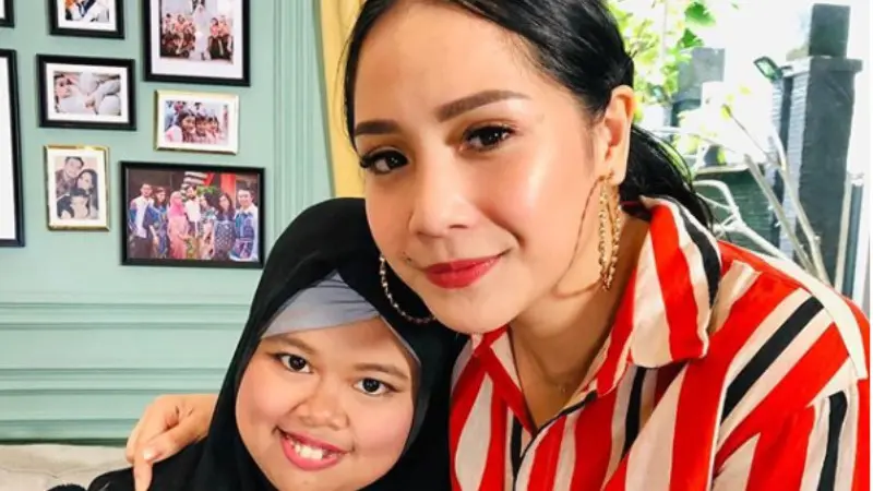 Haru, Momen Pertemuan Rahmawati Kekeyi Putri dengan Nagita Slavina