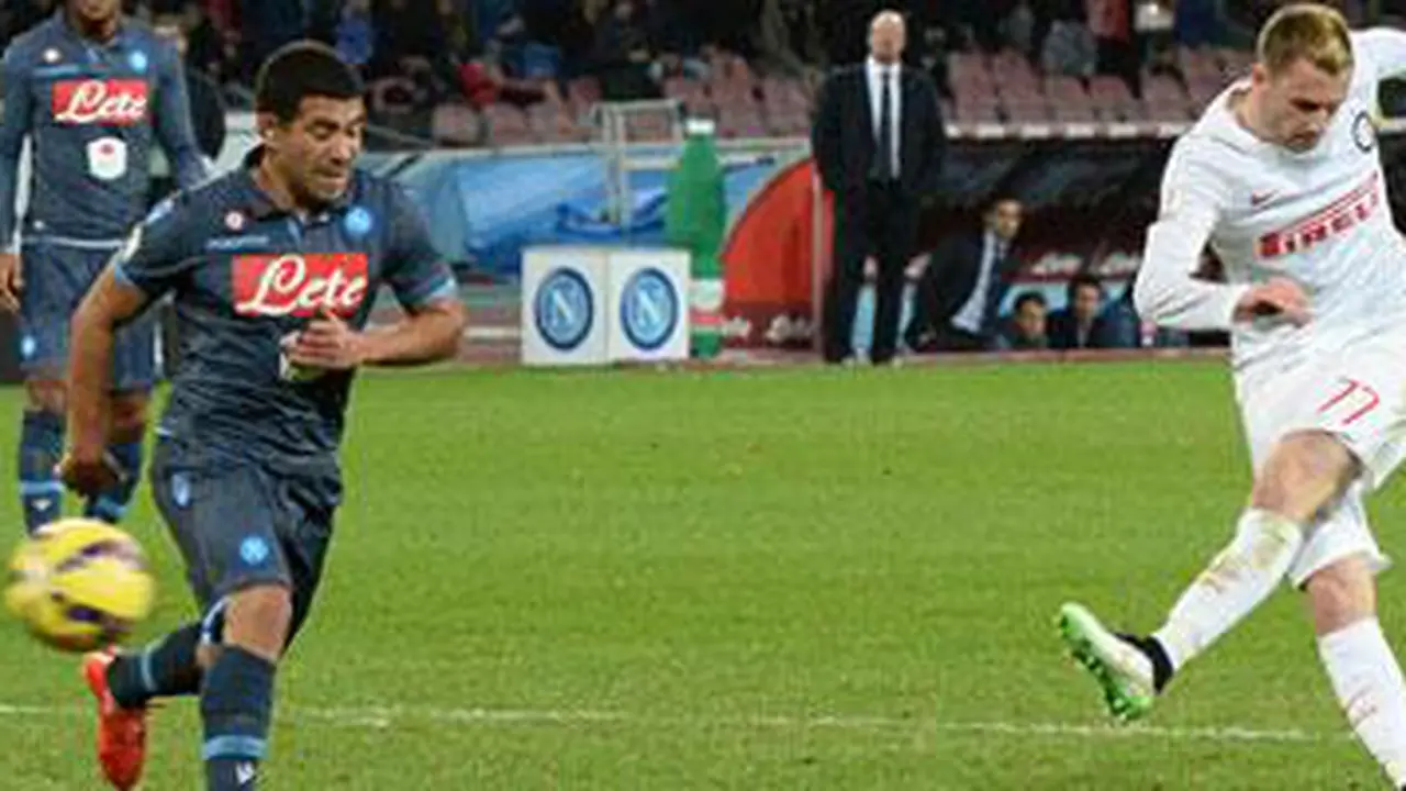 Babak I: Napoli vs Inter Milan Masih Sama Kuat