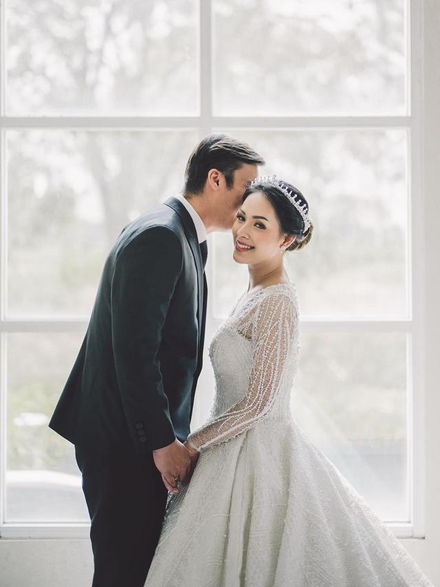 7 Potret Rendy Kjaernett dan Lady Nayoan Jalani Prewedding Impian, Curi Perhatian