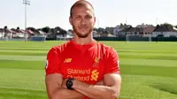 Ragnar Klavan adalah pemain sepak bola profesional Estonia yang bermain untuk klub Liga Premier Liverpool.