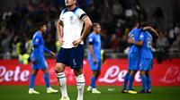 Harry Maguire kembali menelan kekalahan dengan Inggris saat dikalahkan Italia 0-1 (AFP)