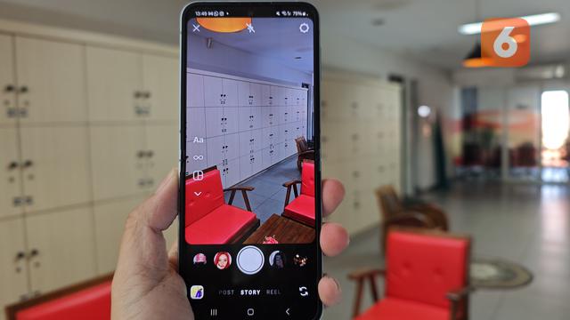 Fitur Super Night Video di kamera Instagram yang tertanam di Samsung Galaxy Z Flip6. Liputan6.com/Iskandar