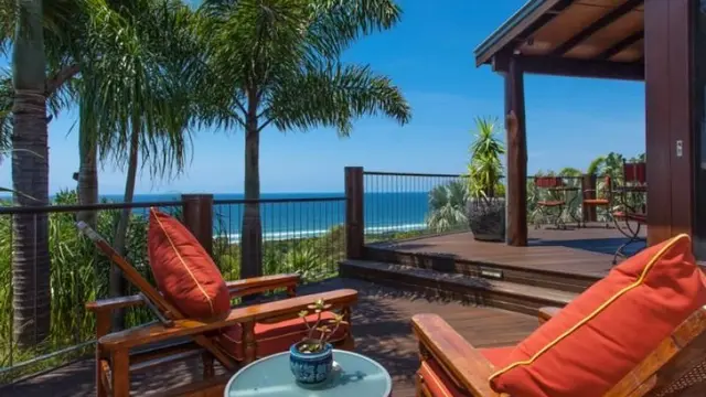 [Bintang] Rumah Chris Hemsworth