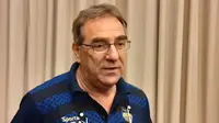 Pelatih Persib Bandung, Robert Alberts. (Bola.com/Erwin Snaz)
