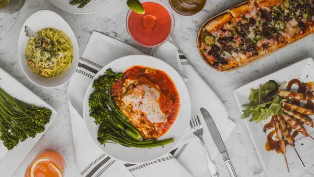 Contoh ilustrasi menu tahun baru