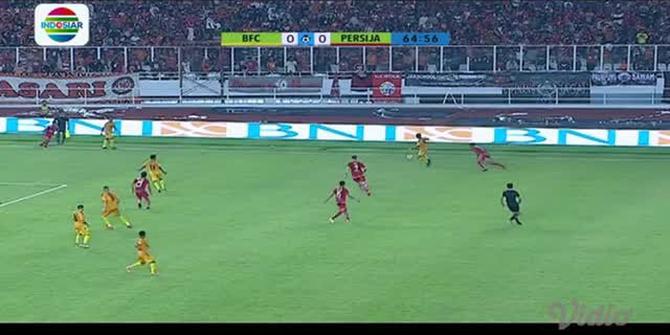VIDEO: Striker Anyar Bhayangkara FC Tersenyum Setelah Lakukan Tembakan Ini
