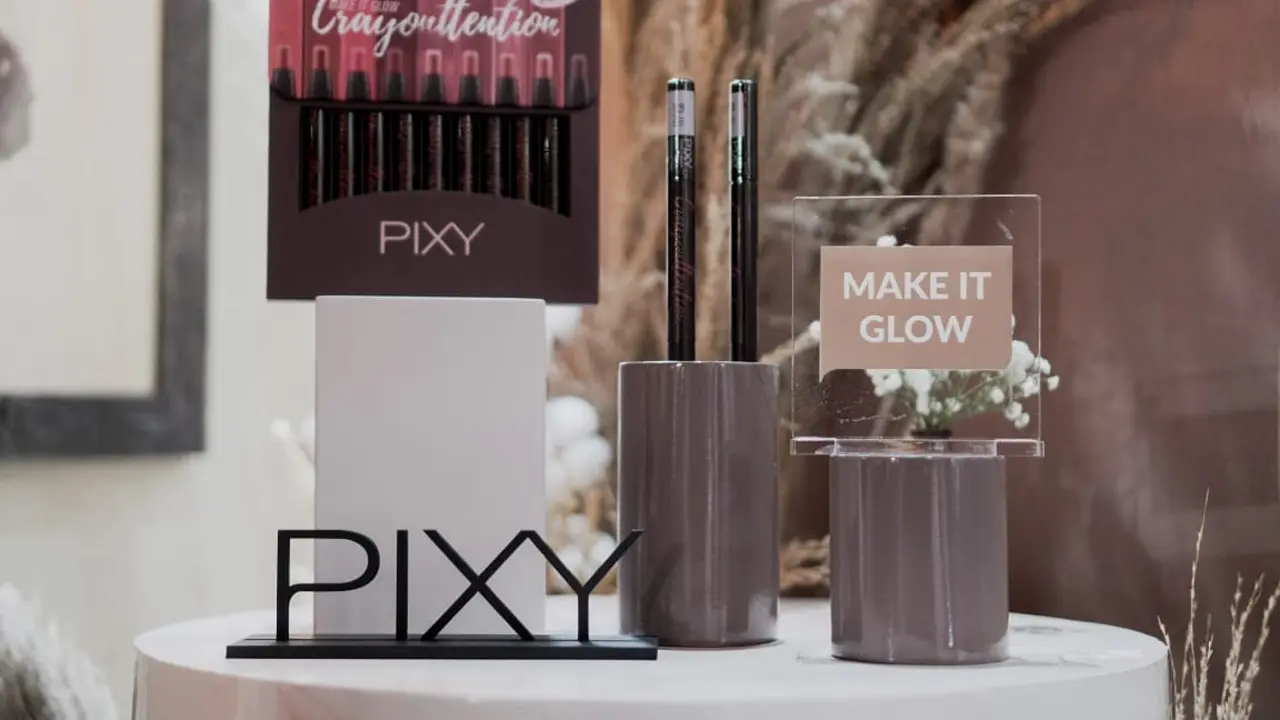 Kosmetik lokal Pixy