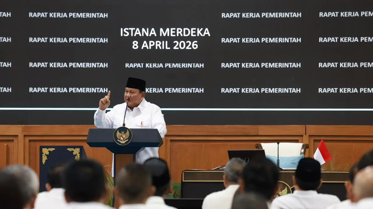 Presiden Prabowo Subianto menggelar taklimat di Istana Merdeka, Jakarta, Rabu (8/4/2026).