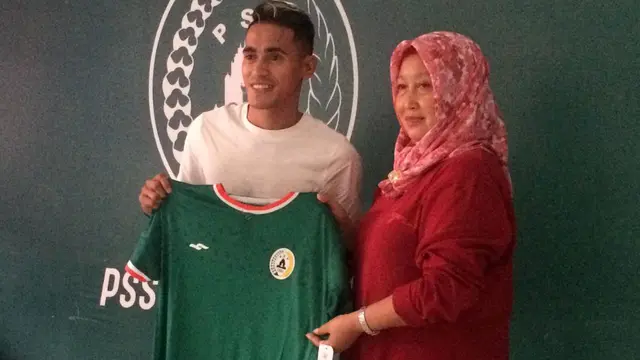 Sidik Saimima (PSS Sleman)