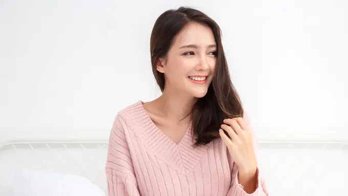 Perawatan Intensif dengan L'Oreal Glycolic- Bright Instant Glowing Serum, Cerahkan Wajah dalam 4 Minggu