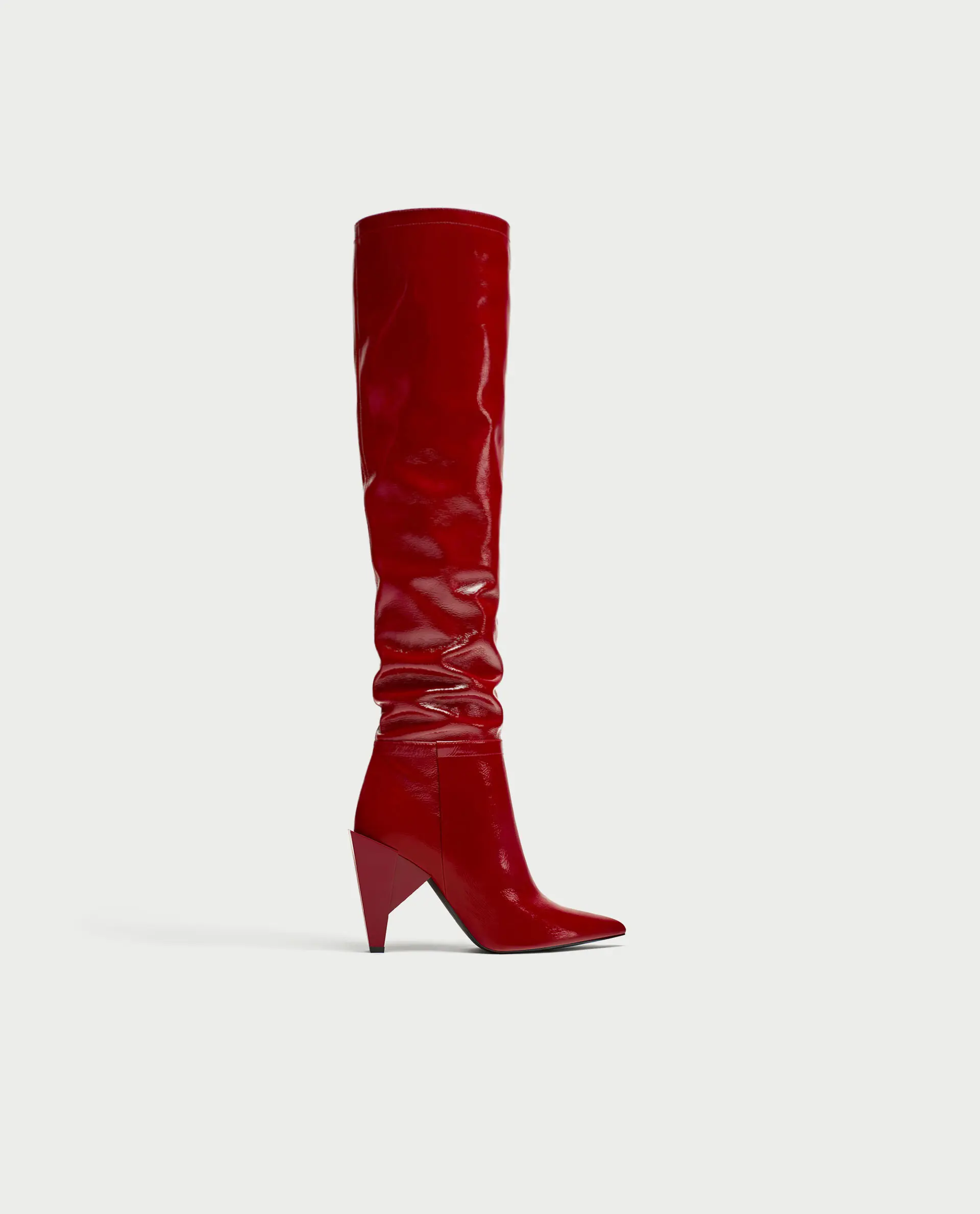 Patent leather boots, Rp 2.599.000, Zara.