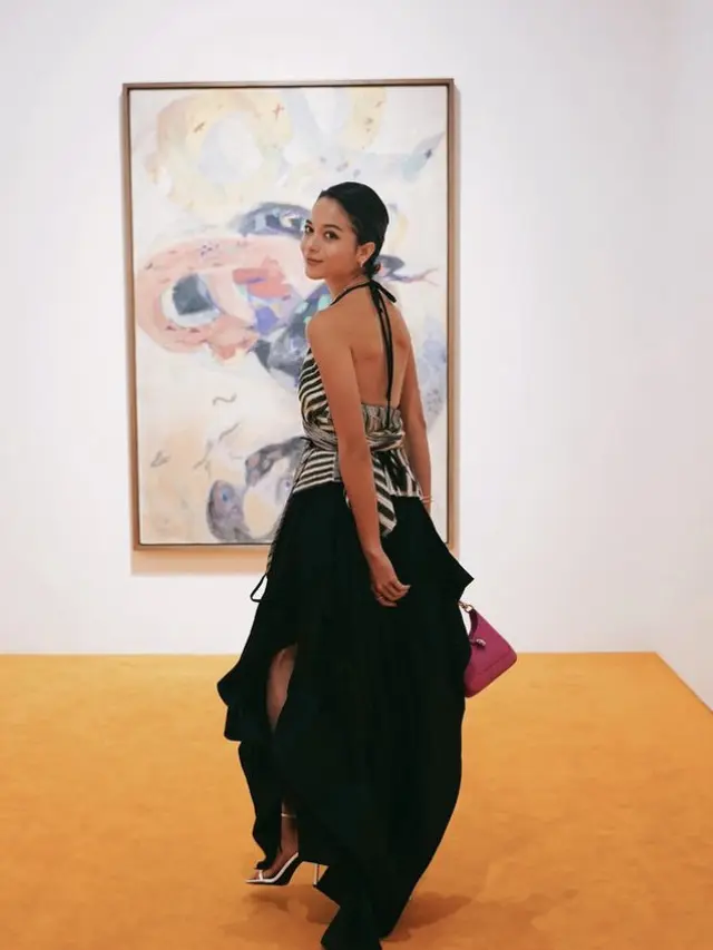 Putri Marino hadir di pameran Bulgari Serpenti 75 Years of Infinite Tales di Galeri Kukje di Seoul, [credit: Bulgari]