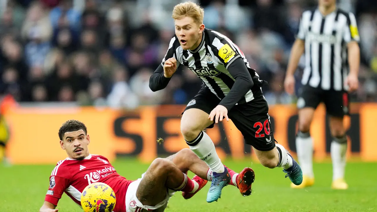 Foto: Aksi Chris Wood Permalukan Sang Mantan, Newcastle United Kembali ke Setelan Pabrik