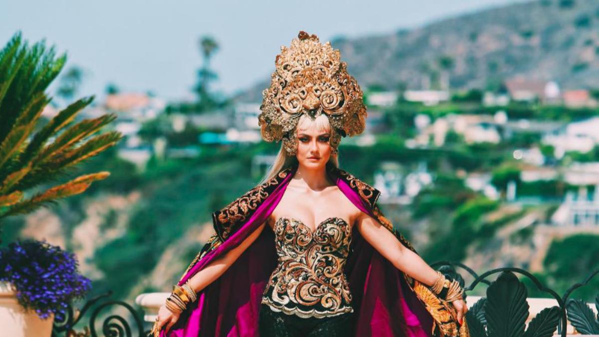 7 Potret Agnez Mo Dalam Balutan Kebaya Anggun Dan Memesona Hot 