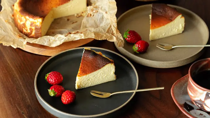 Sensasi Kejunya Bikin Nagih, Rekomendasi Kue di Bogor Ini Bisa Jadi Comfort Food Anak-Anak di Rumah