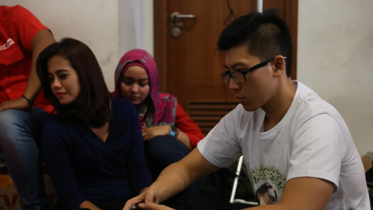 [Bintang] Menunggu Vonis Jessica, Suami Mirna Gelisah