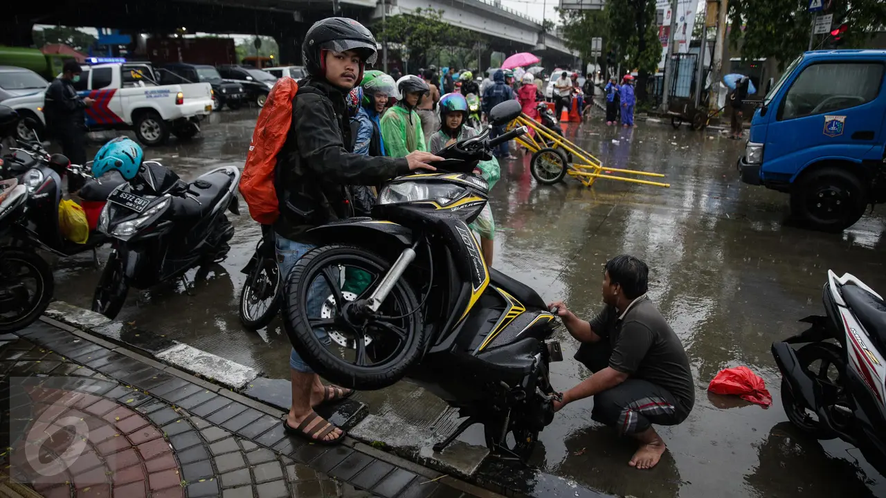 Banjir-Gunung-Sahari