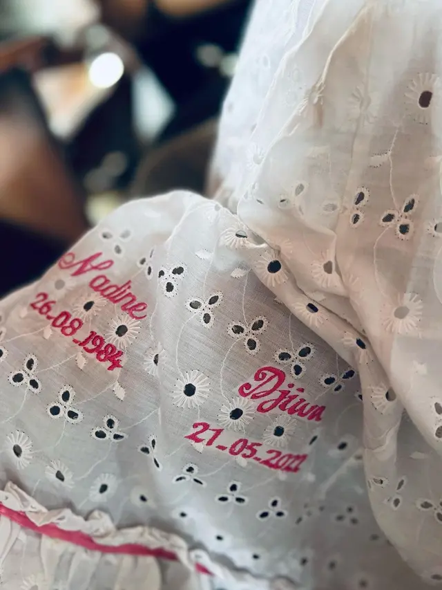 Pembaptisan anak Nadine Chandrawinata - Dimas Anggara. (Instagram/ https://www.instagram.com/nadinelist/)