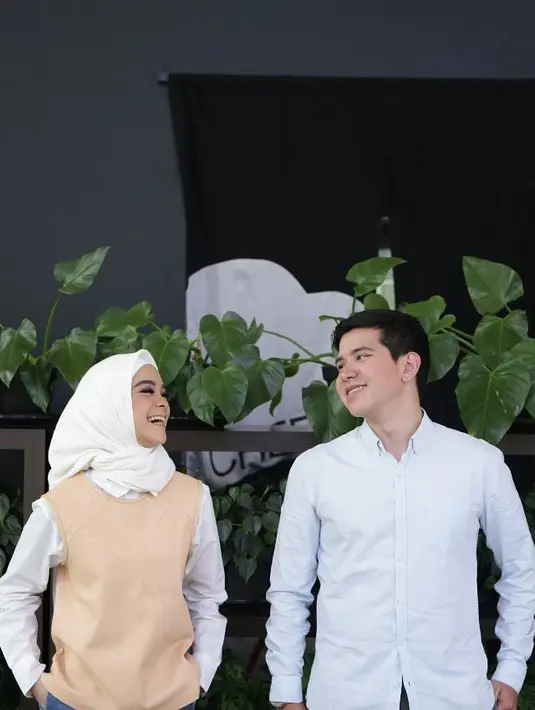 Haykal dan Tantri menjalin asmara selama empat tahun dan akhirnya menikah. (Foto: instagram.com/haykalkamil)