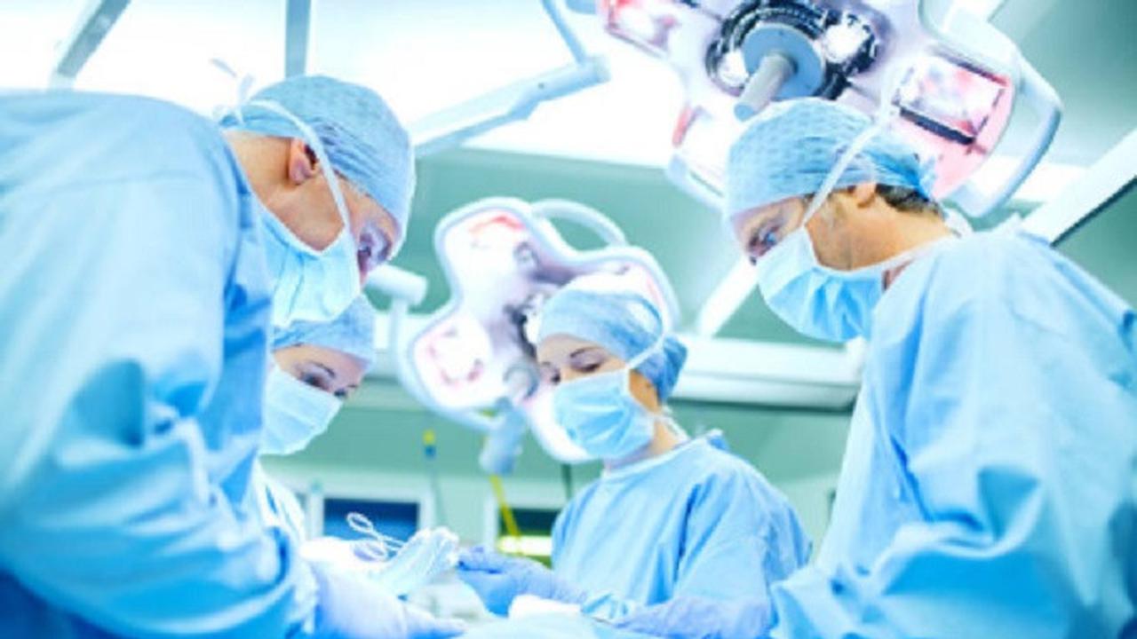 Kelainan Tulang Belakang, Li Hua Bungkuk Selama 28 Tahun